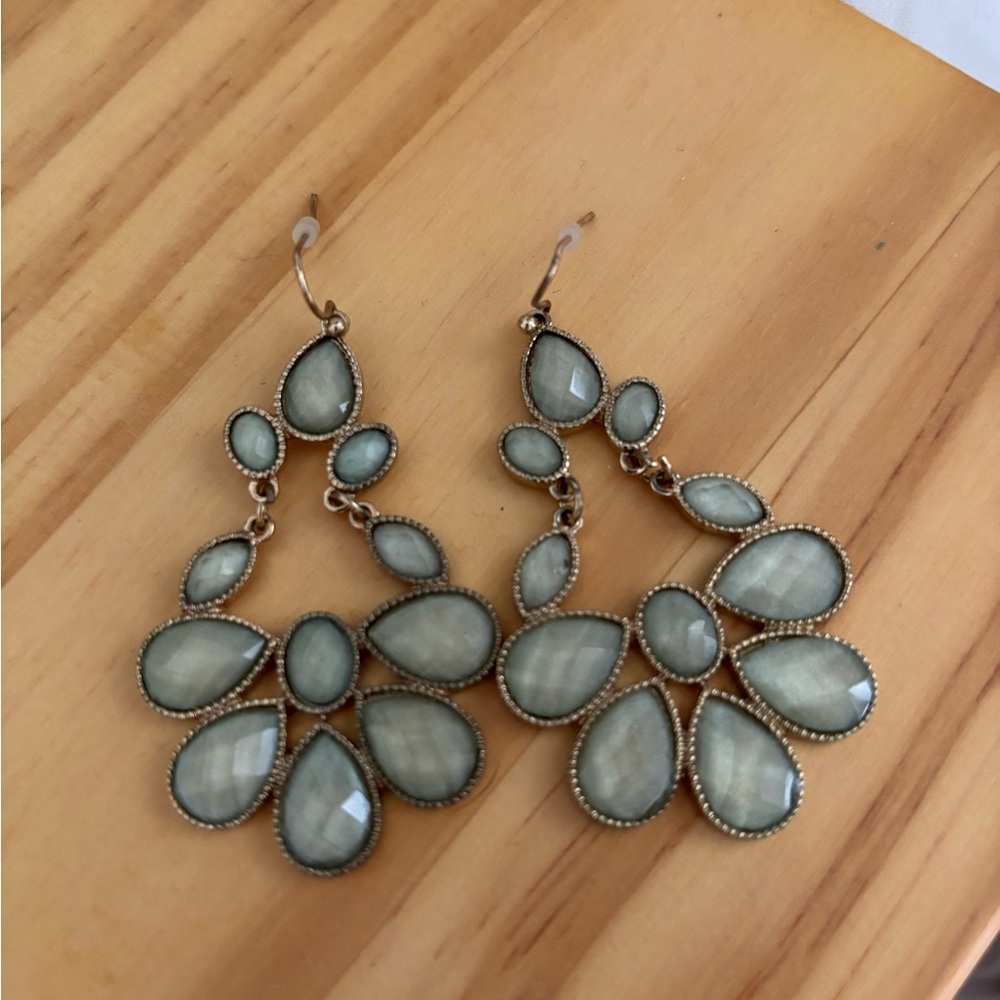 Chandelier Earrings in Gold and Green